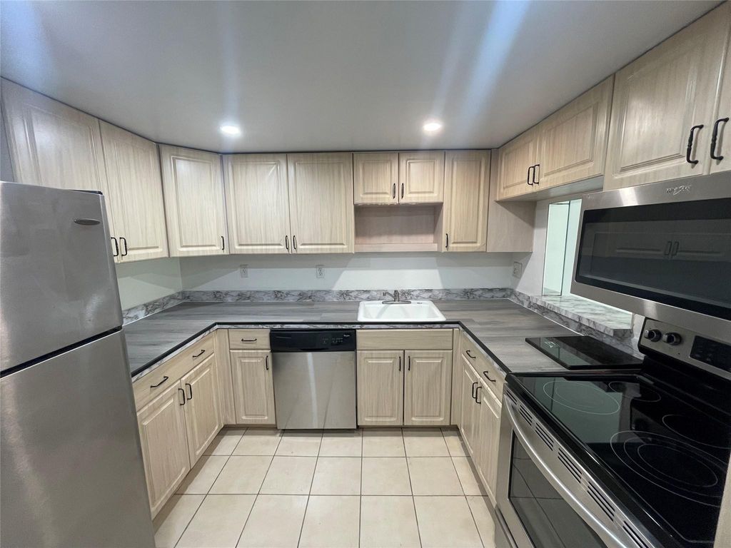 Photo of 4374 NW 9th Avenue #18-1C, Deerfield Beach, FL 33064 (MLS # F10491347)