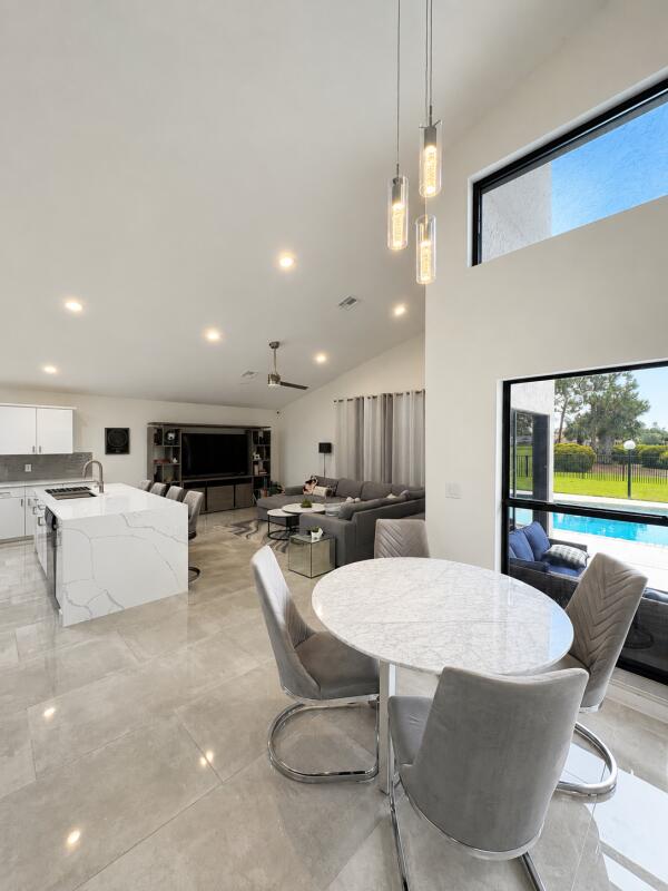 10875 Boca Woods Lane