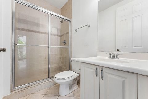 Tiny photo for 3030 WATERSIDE Circle, Boynton Beach, FL 33435 (MLS # B26053772)