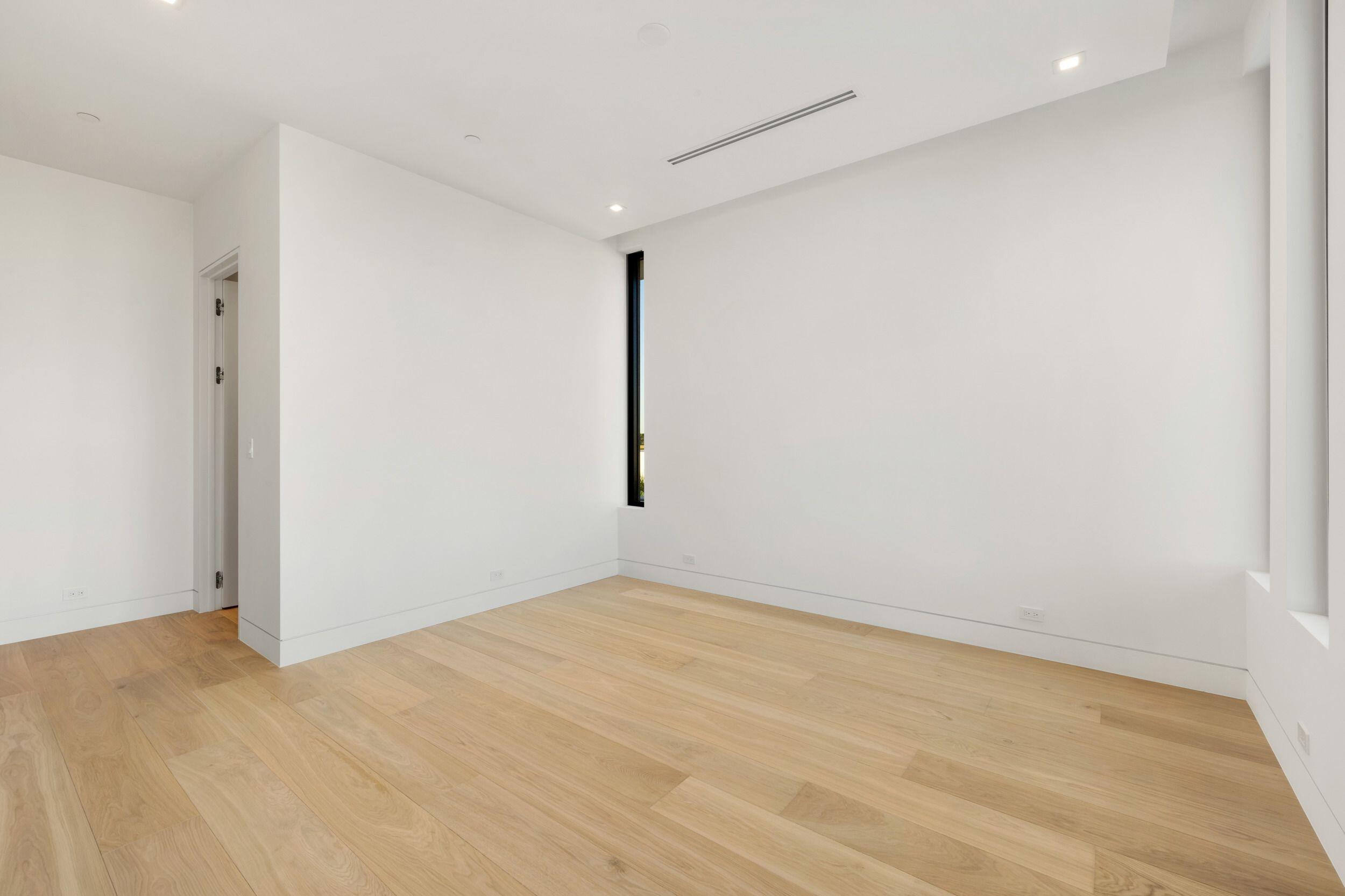 PANTHER NATIONAL AT AVENIR POD - Residential