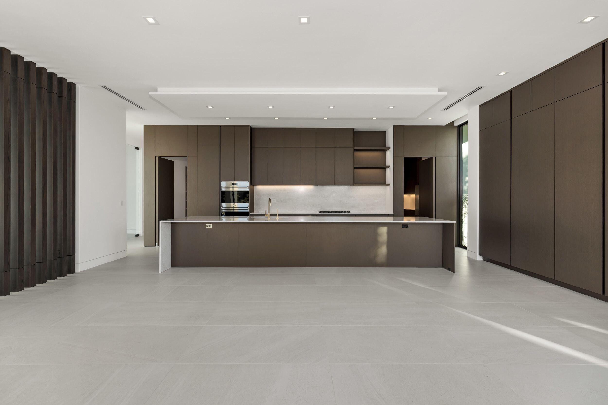 PANTHER NATIONAL AT AVENIR POD - Residential