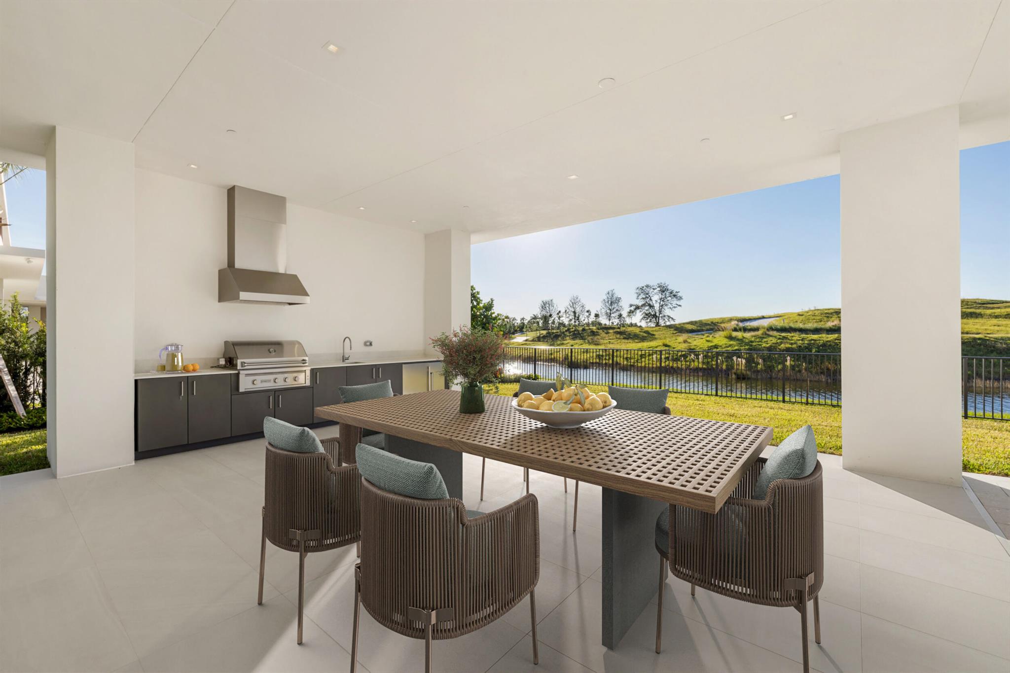 PANTHER NATIONAL AT AVENI - Residential