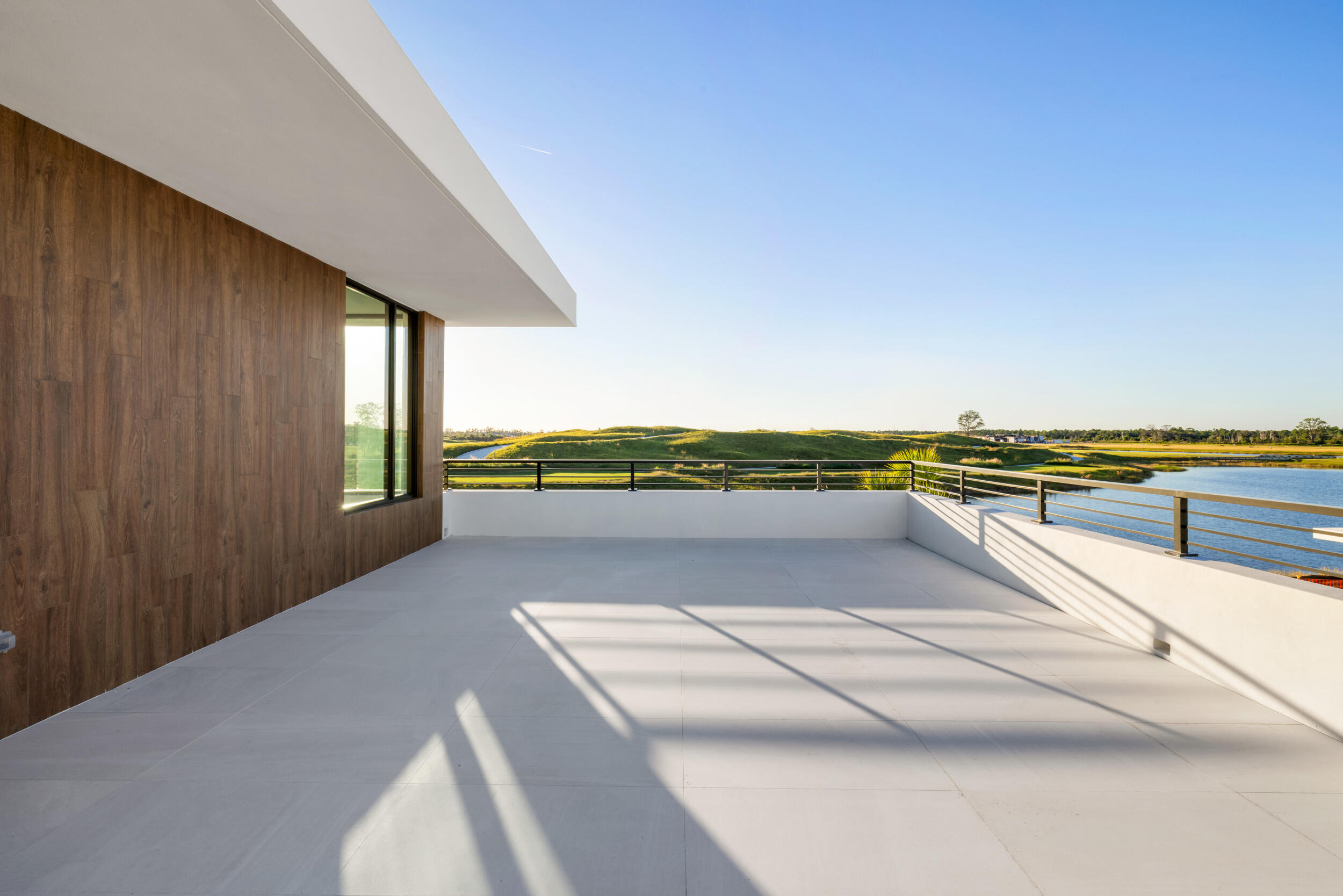 PANTHER NATIONAL AT AVENIR POD - Residential