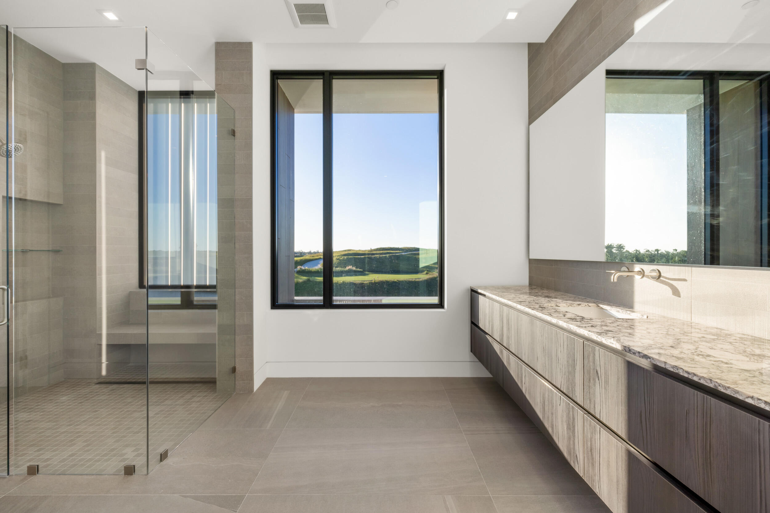 PANTHER NATIONAL AT AVENIR POD - Residential