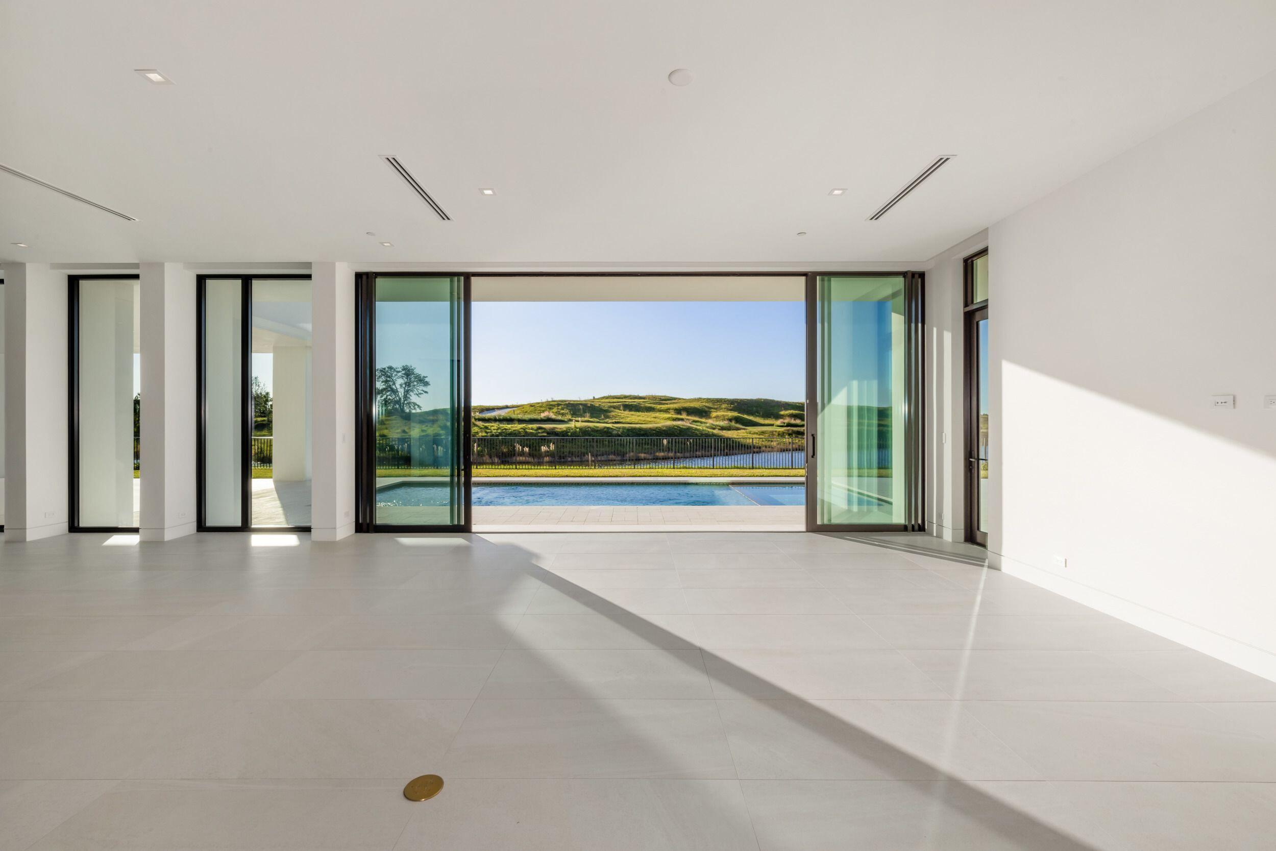 PANTHER NATIONAL AT AVENIR POD - Residential