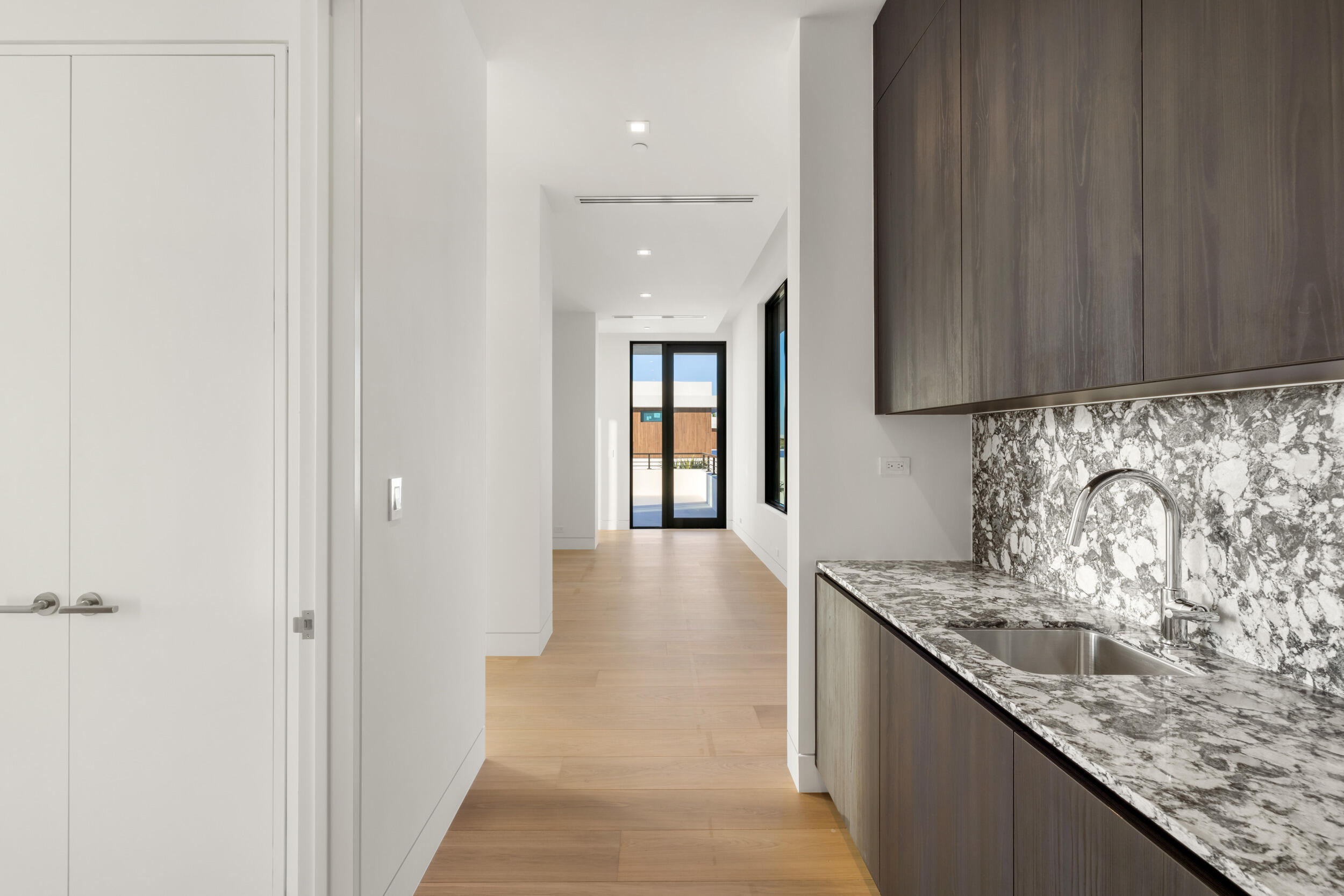 PANTHER NATIONAL AT AVENIR POD - Residential