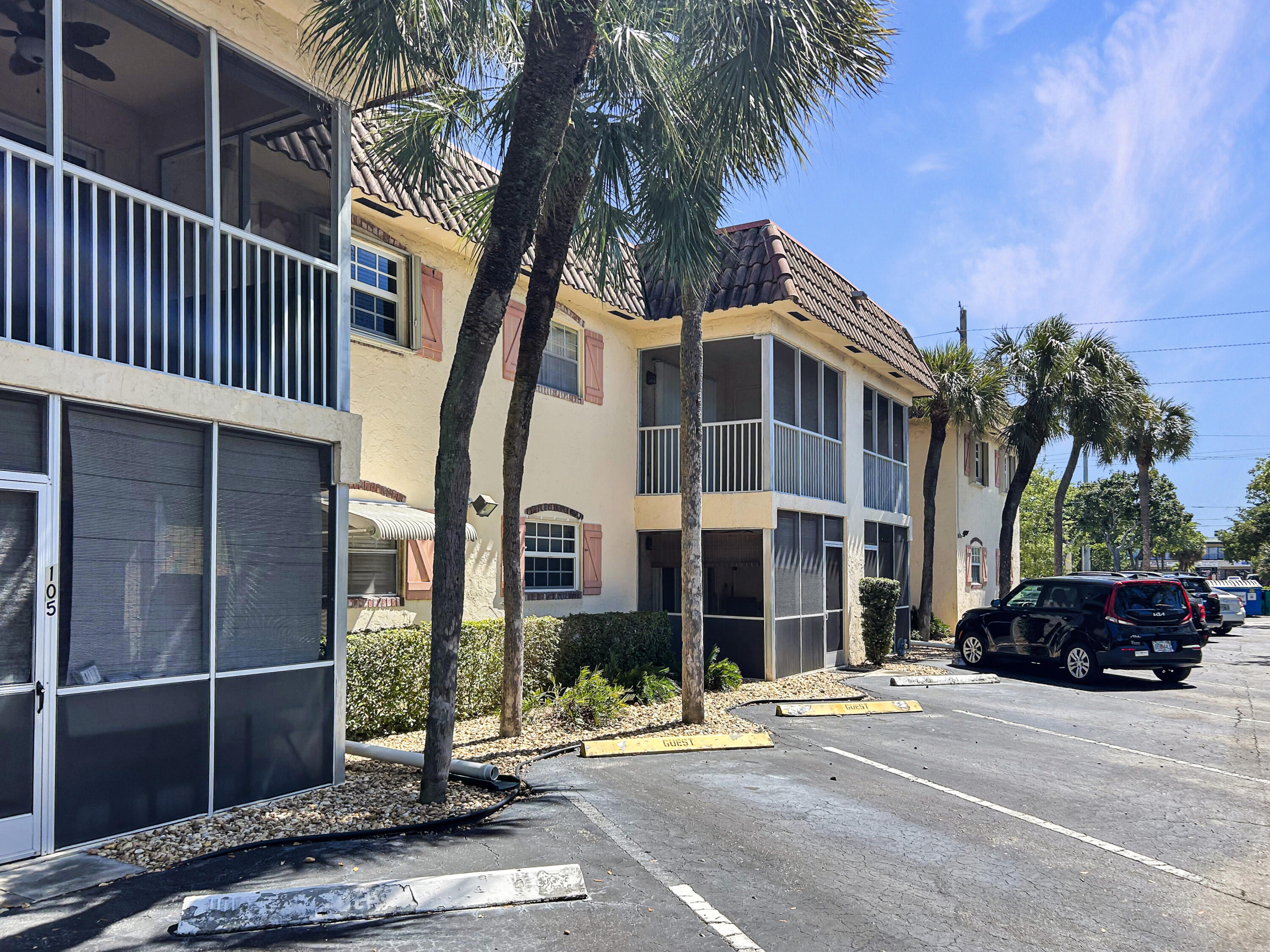 101 E Mcnab Road 107