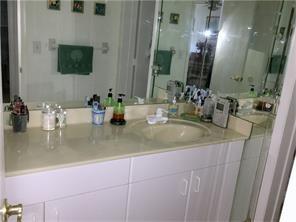 Margate Village Ph I Cond - Residential Lease