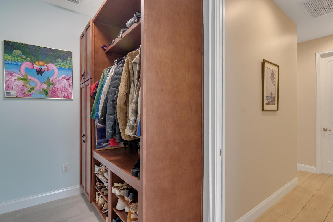 Cross Creek Lake Estates - Residential