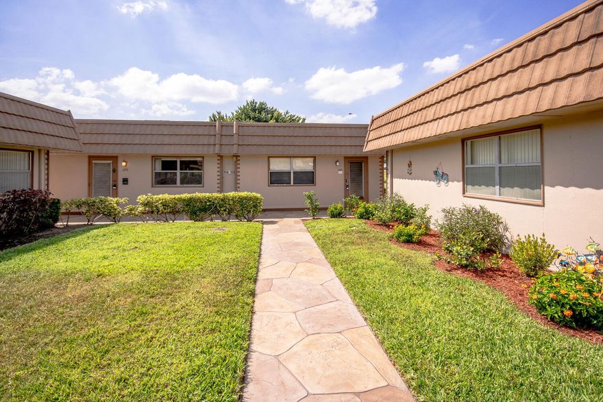 Enjoy amazing amenities that KINGS POINT has to offer. One bedroom, 1.5 bath, GROUND floor unit is ready for you. Ceramic tiled floor, screen enclosed lanai and washer/drier. Property is SOLD AS-IS and requires some TLC. Community amenities feature 3 indoor/outdoor heated pools, spa, fitness center, restaurants, theater, art, wood shop, game rooms, tennis courts, shuffleboard, courtesy buses, two 18-hole golf courses and a plethora of live entertainment. Just a short ride away from the beaches.