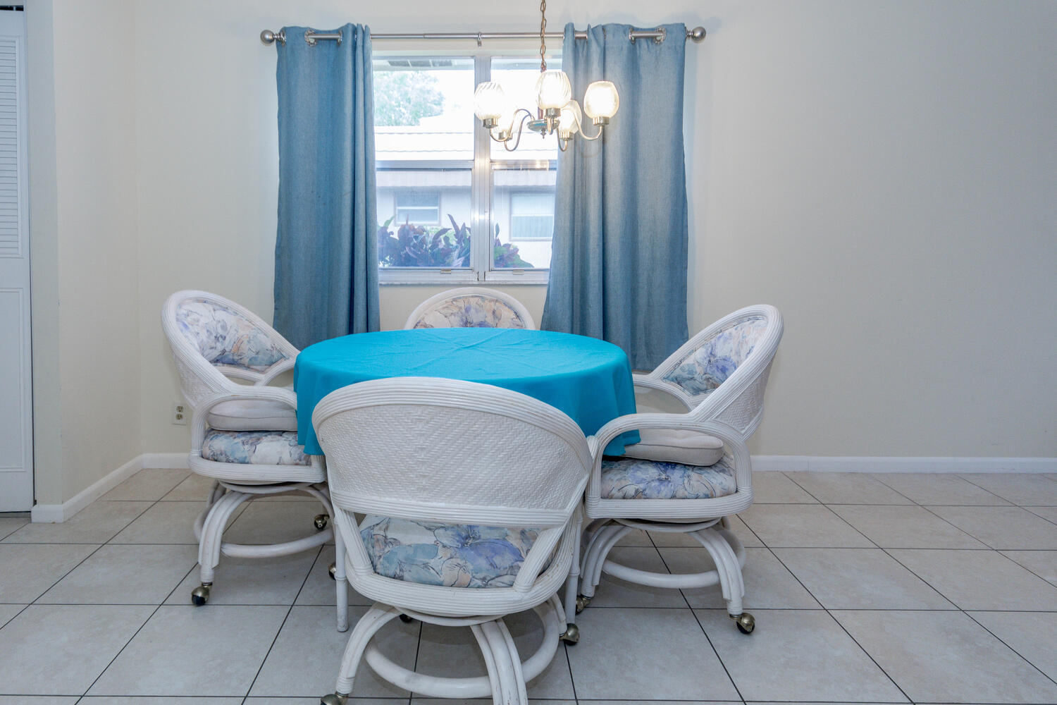 KINGS POINT SEVILLE CONDOS - Residential