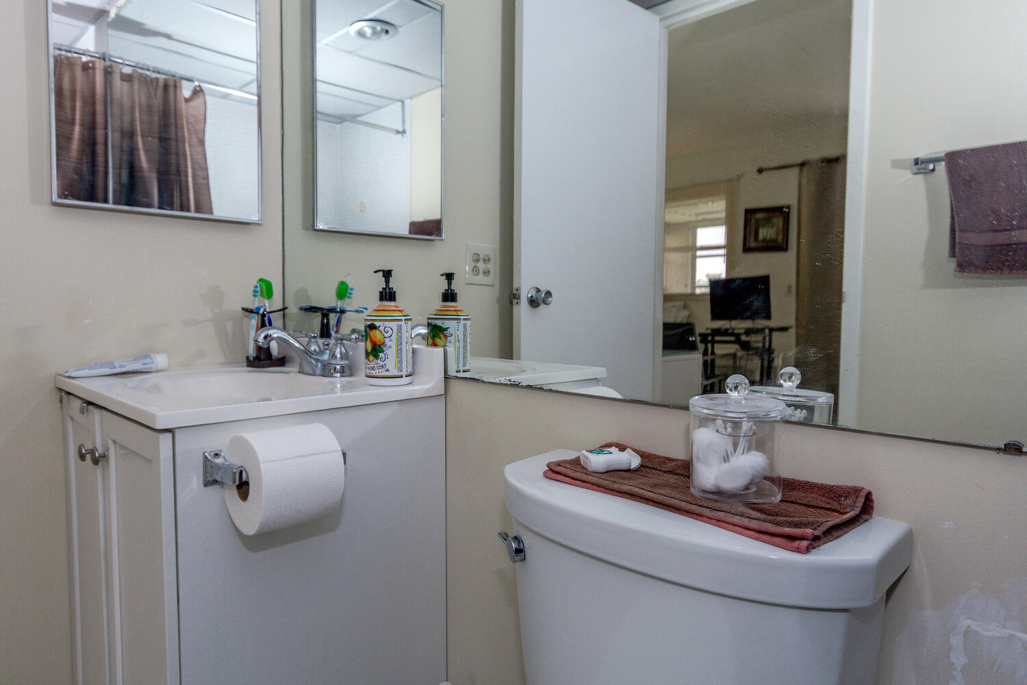 KINGS POINT SEVILLE CONDOS - Residential