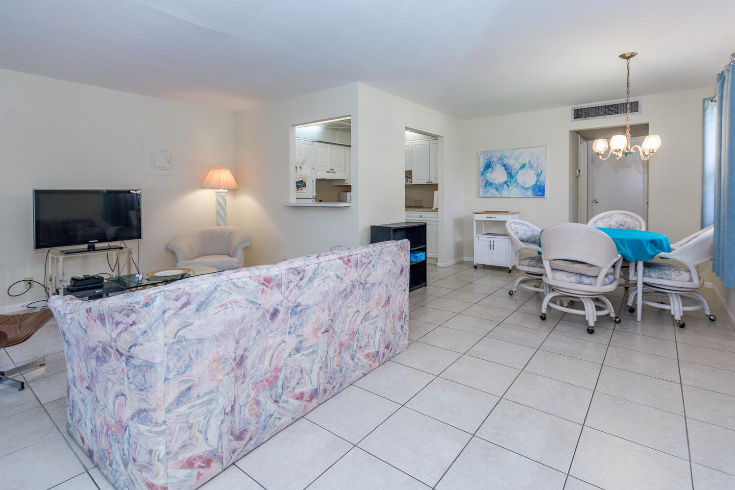 KINGS POINT SEVILLE CONDOS - Residential