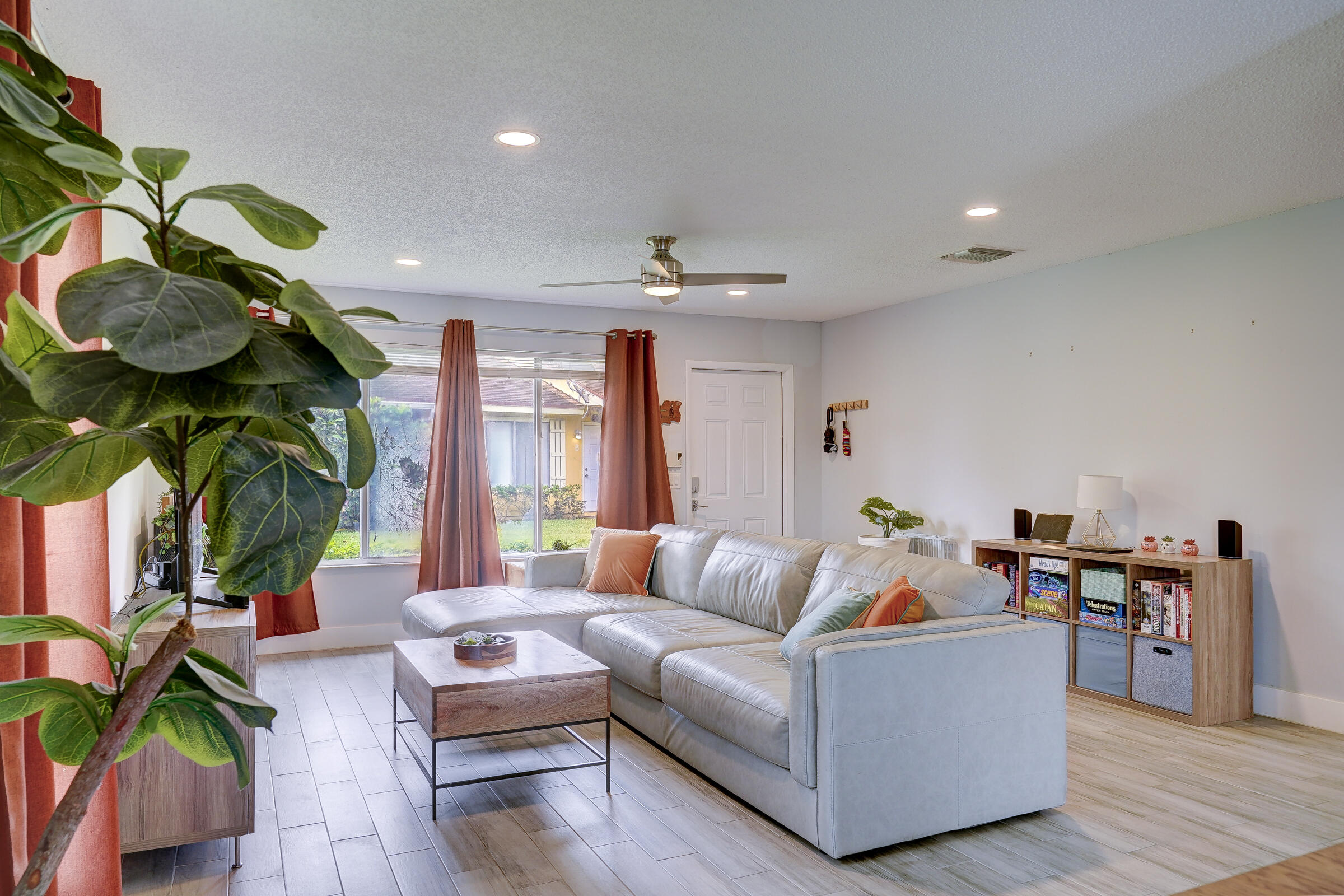 4851 Orleans Court D