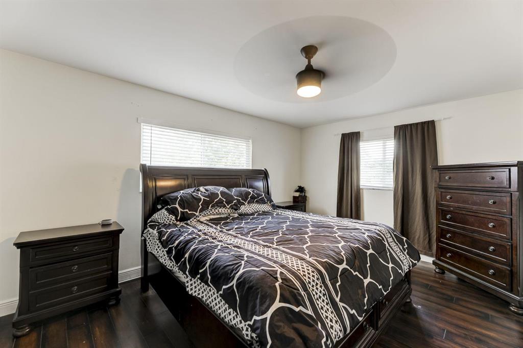 TOWNHOUSES OF ORIOLE - Residential