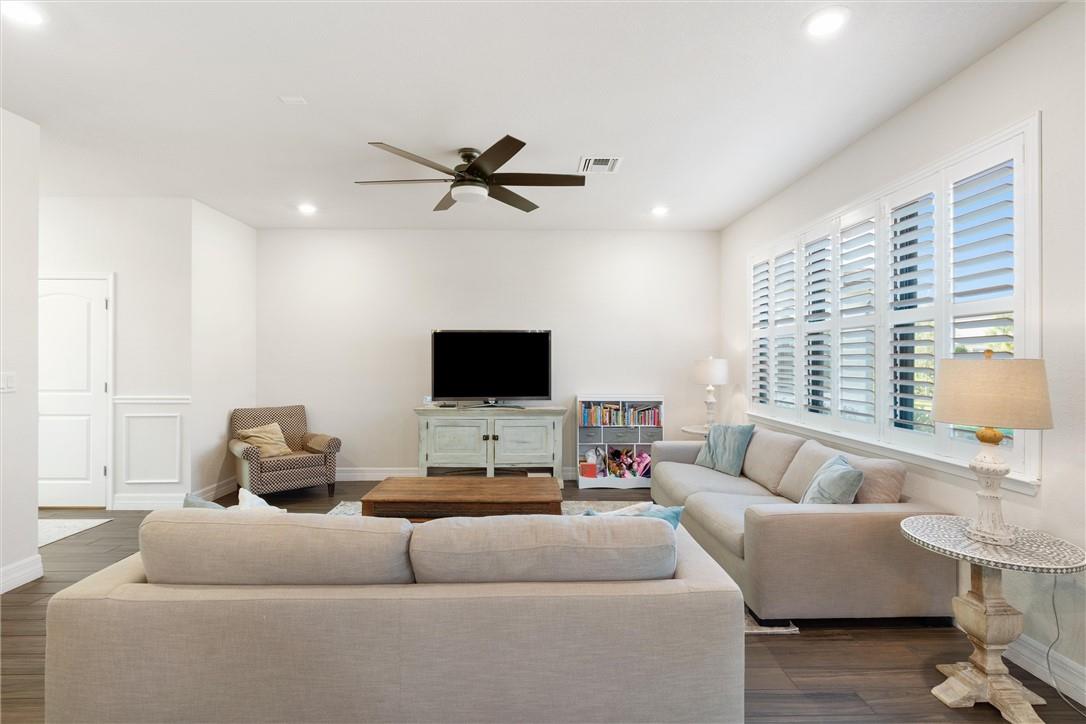 Oak Tree Prop Redev - Residential