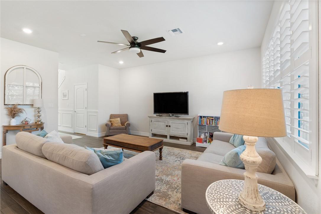 Oak Tree Prop Redev - Residential