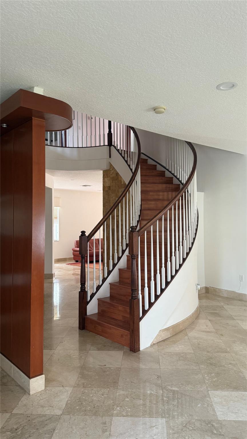 Sessa Eight 168-2 B - Residential Lease