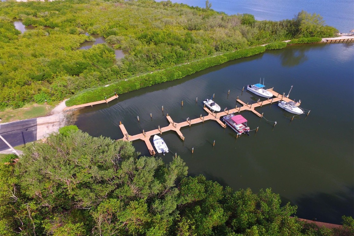 Pelican Pointe - Residential