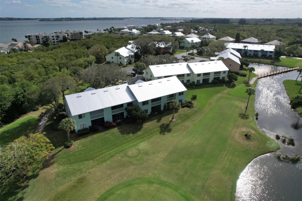 Pelican Pointe - Residential