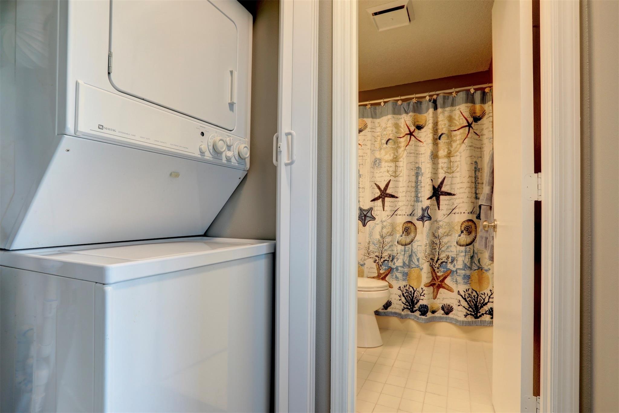 Pelican Pointe - Residential