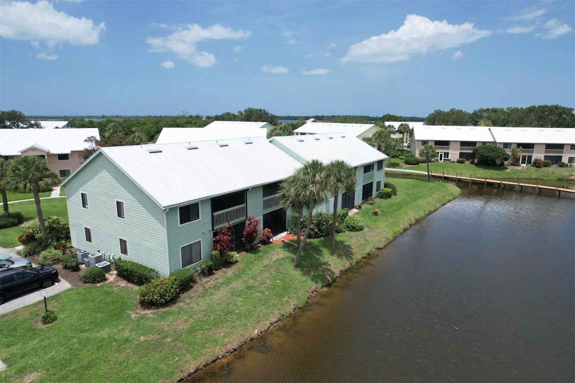 Pelican Pointe - Residential