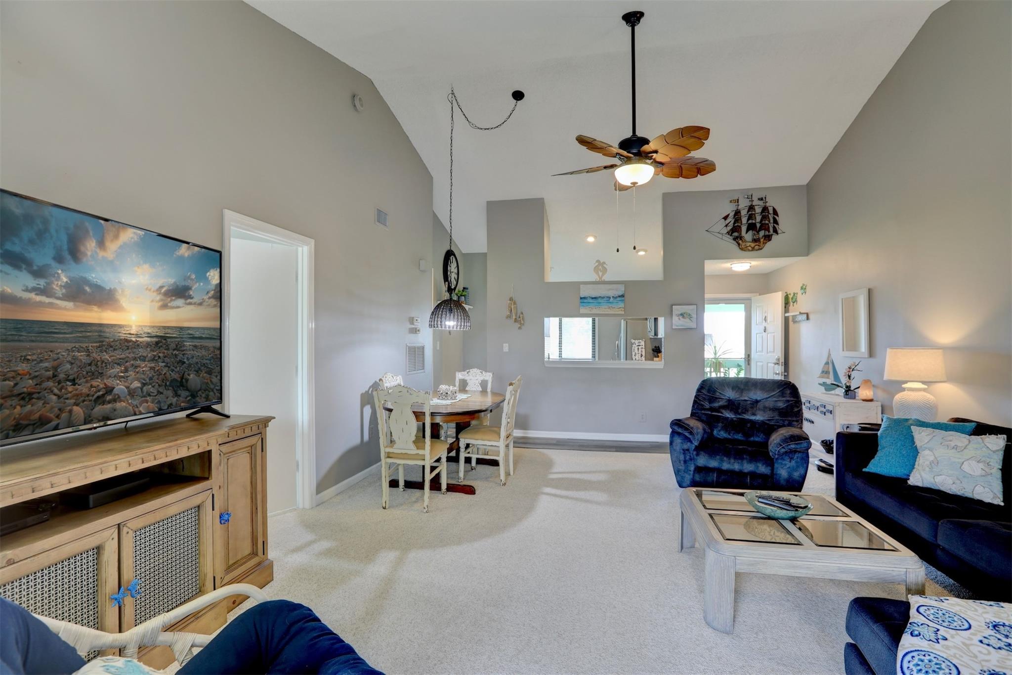 Pelican Pointe - Residential