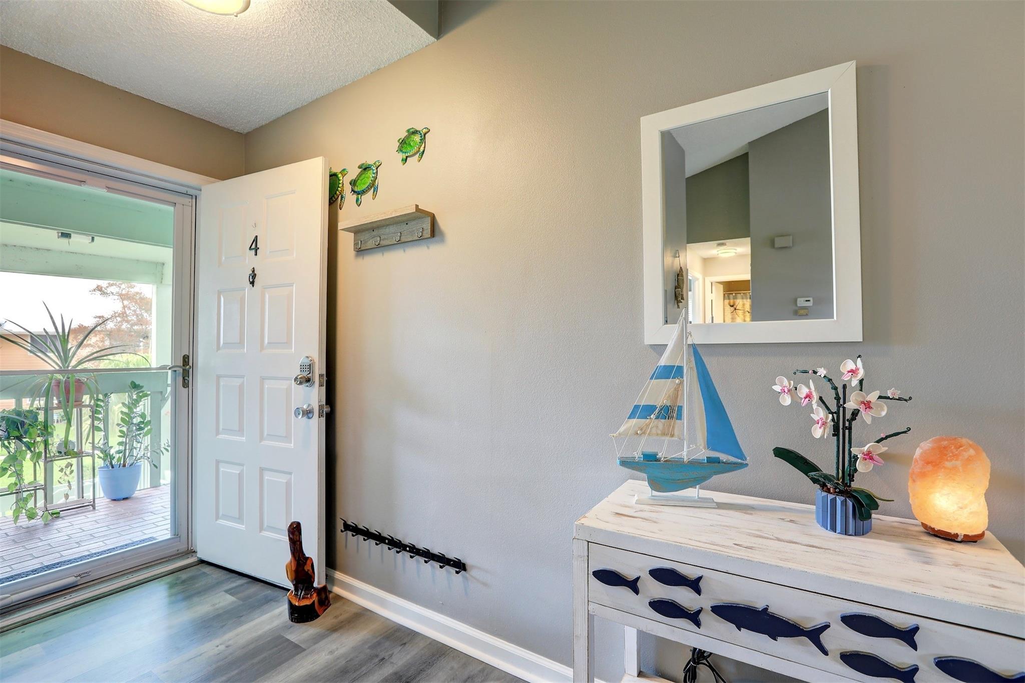 Pelican Pointe - Residential