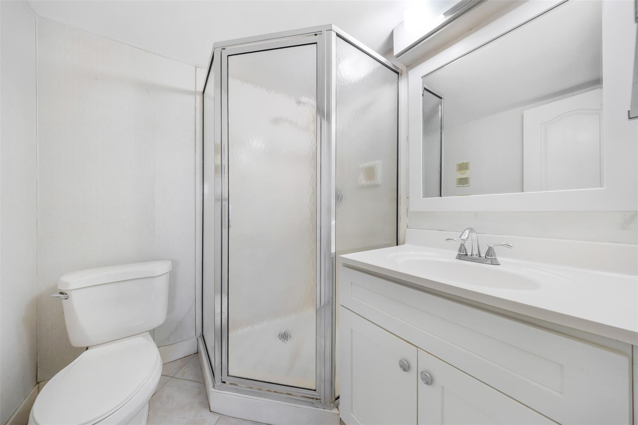Delphi Towers Condo - Residential Lease