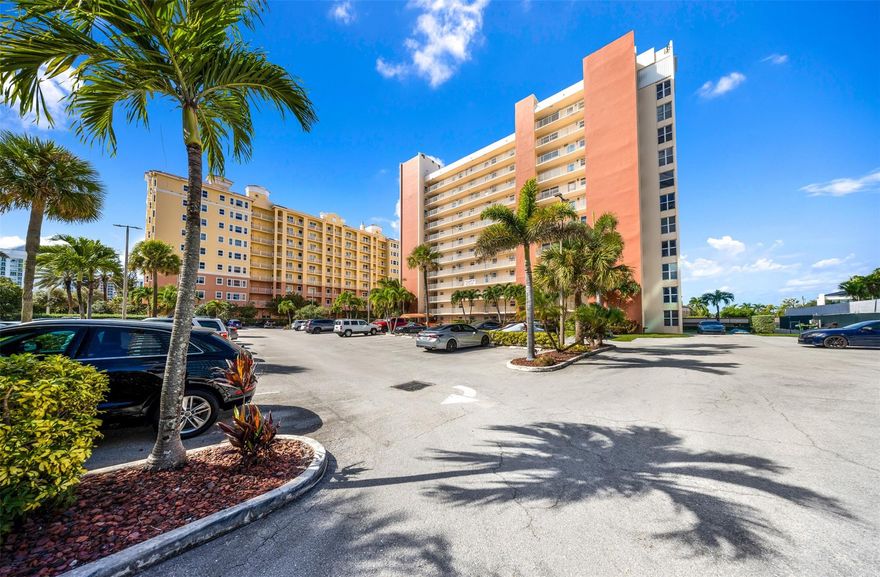 Enjoy private beach access just across the street! This first-floor, 2-bedroom, 2-bath unit overlooks the pool and Intracoastal, offering stunning water views. Situated in the exclusive Ocean Boulevard area, one of Pompano Beach’s most luxurious neighborhoods, the unit is steps from fine dining and right next to the luxury Ritz-Carlton development.
The building features a large pool area, clubhouse, full kitchen, and BBQ space, perfect for entertaining. Includes assigned parking and easy access to the beach, restaurants, and all the best that South Florida living has to offer. Easy to show!