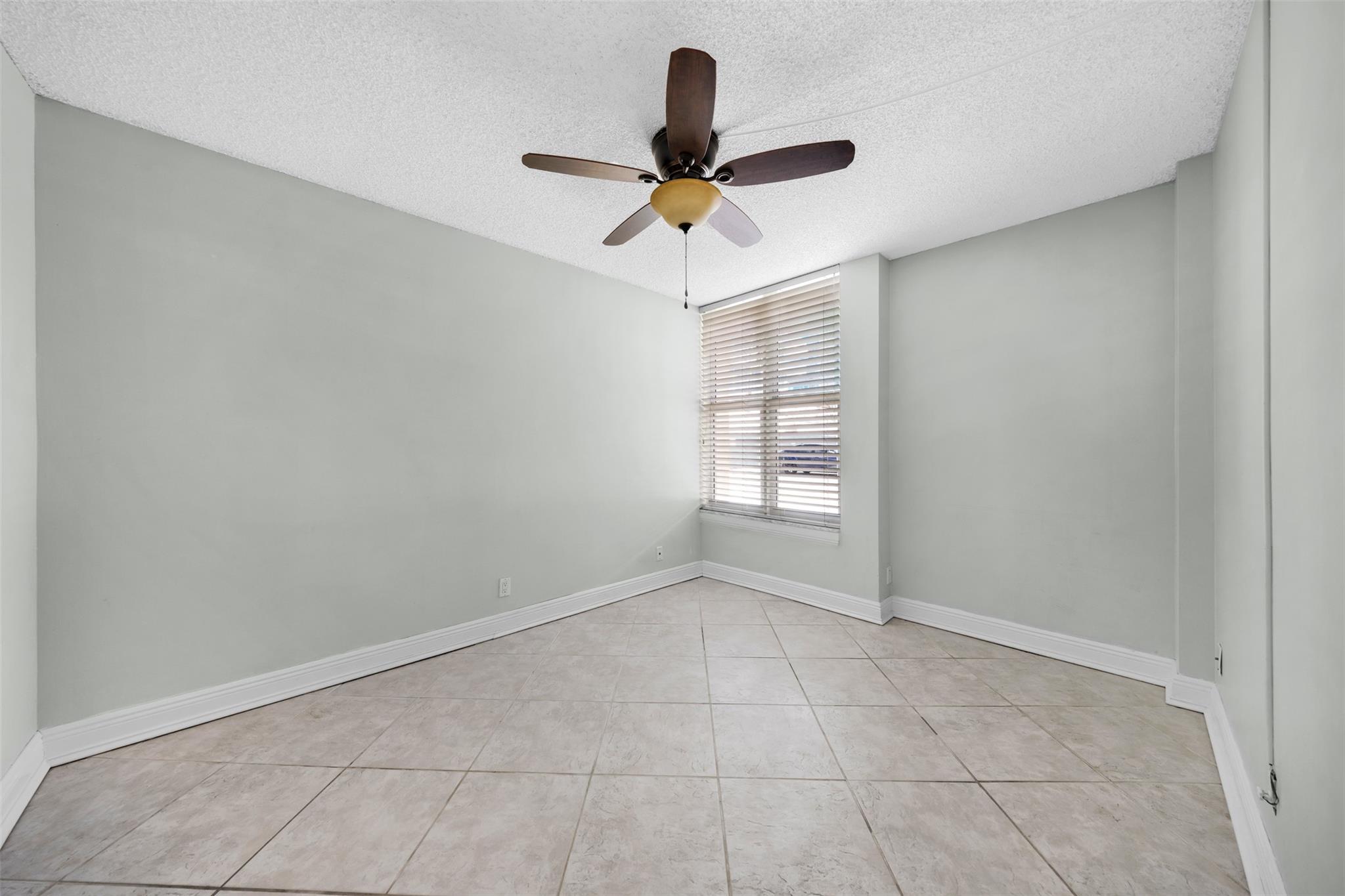 Delphi Towers Condo - Residential Lease