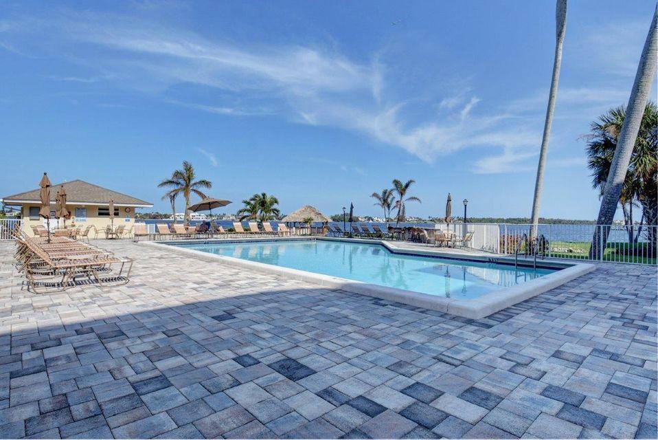 LAKESHORE NORTH - Residential