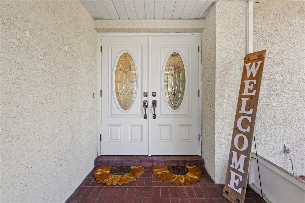 Photo of 2022 SE Hanford Road E, Port Saint Lucie, FL 34952 (MLS # R11042626)