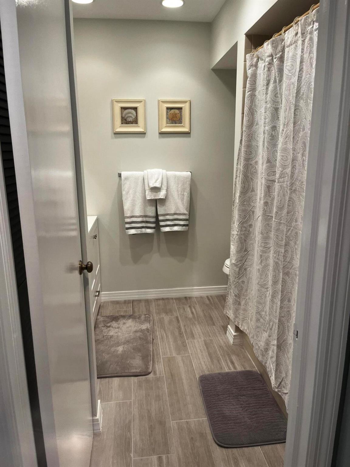 GOLF VILLAS CONDO - Residential