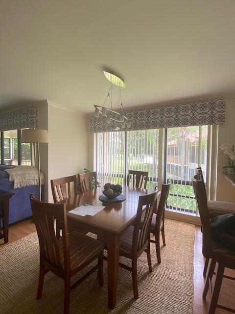 View photos, virtual tours, details... 428 Brackenwood Lane S