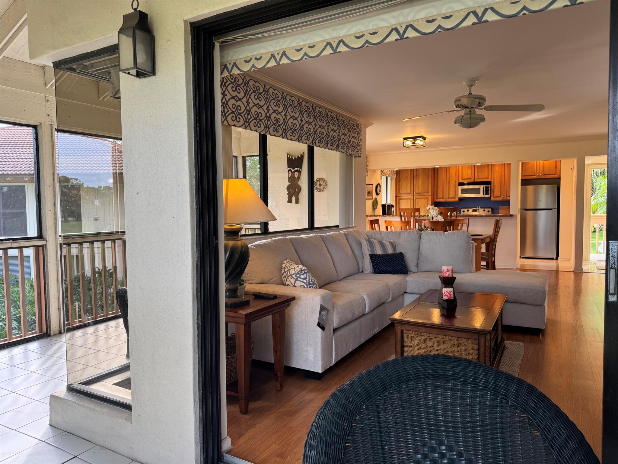 View photos, virtual tours, details... 428 Brackenwood Lane S