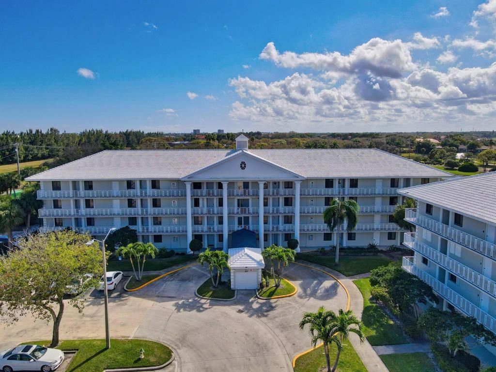 Photo of 2401 Village Boulevard #102, West Palm Beach, FL 33409 (MLS # R10818518)