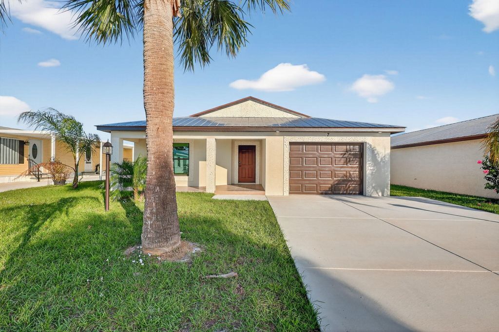 Photo of 7 Quito, Fort Pierce, FL 34951 (MLS # R11123660)