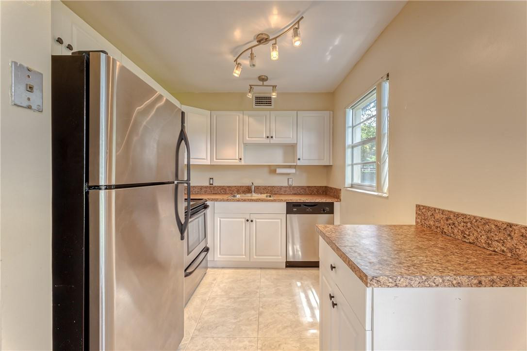 CENTURY VILLAGE DEERFIELD - Residential