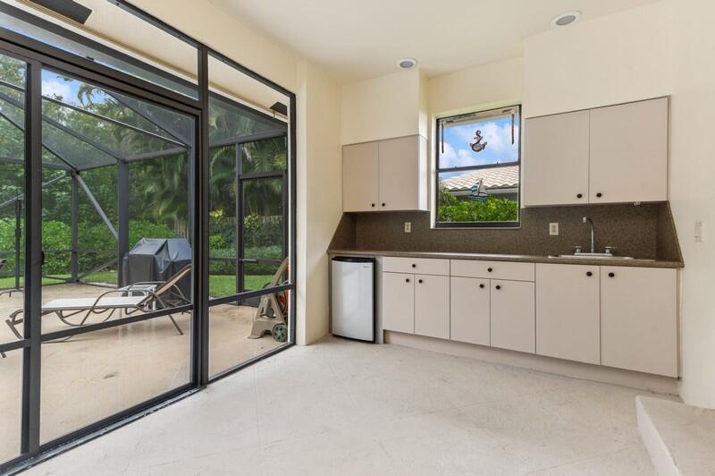 DELRAY ISLE - Residential