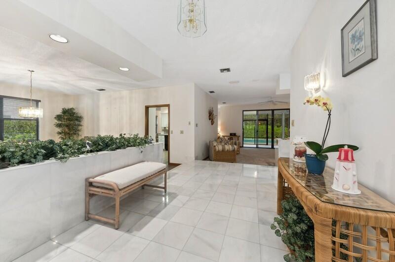 DELRAY ISLE - Residential