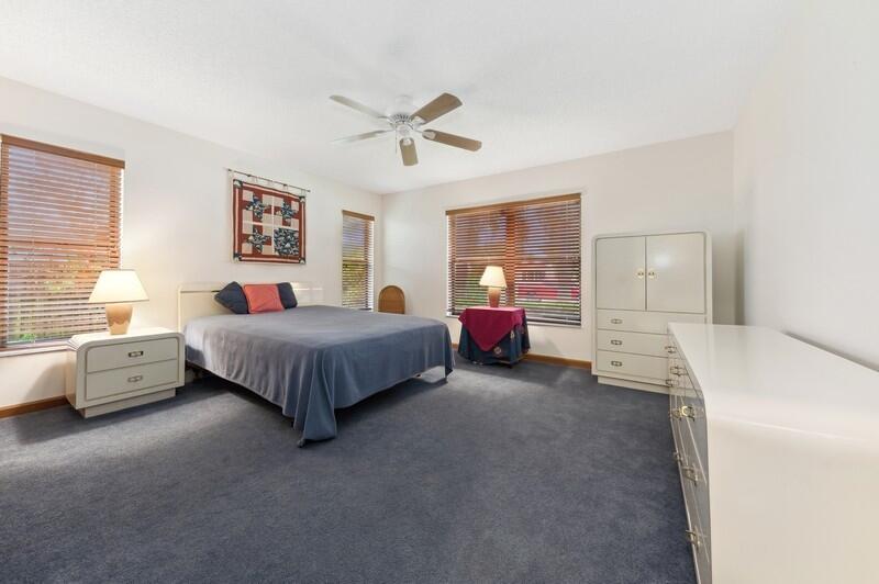 DELRAY ISLE - Residential