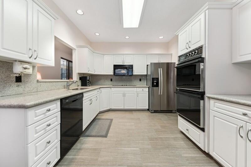 DELRAY ISLE - Residential