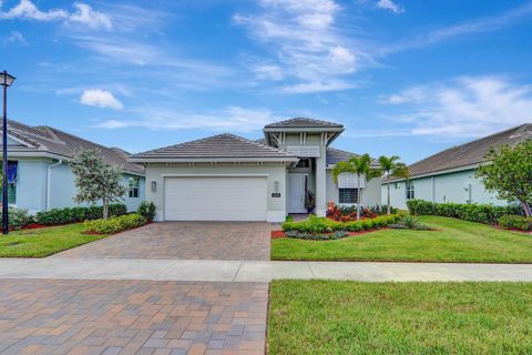 A home in Port St Lucie