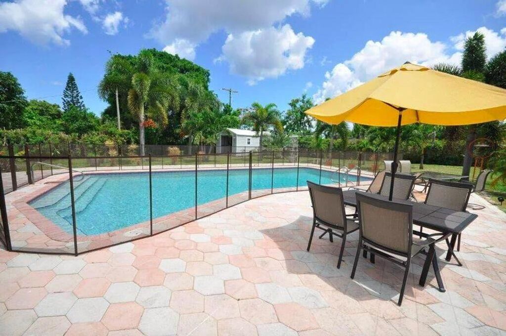 Photo of 272 NW 45th Street, Boca Raton, FL 33431 (MLS # R11085573)