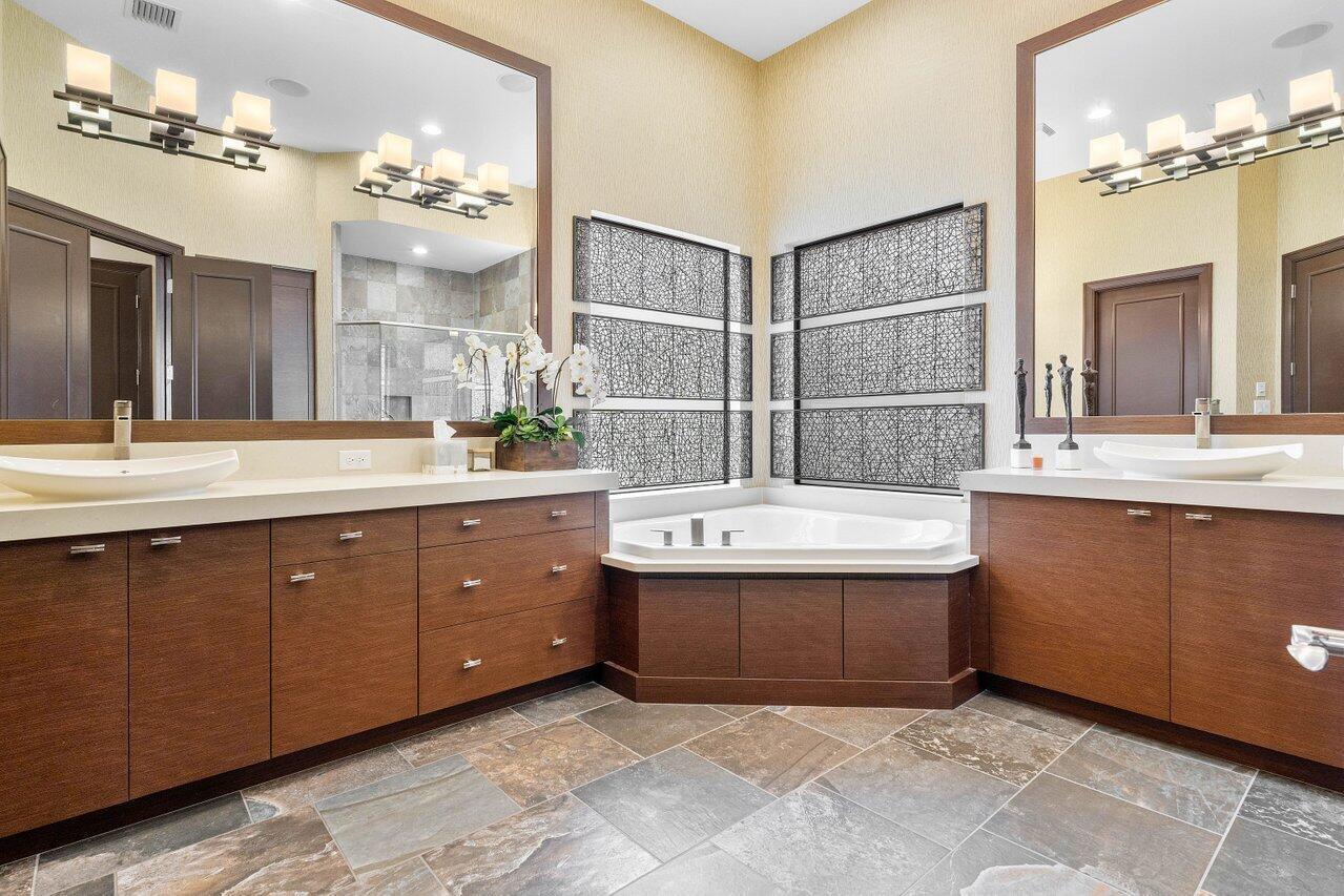 Seven Bridges - Residential