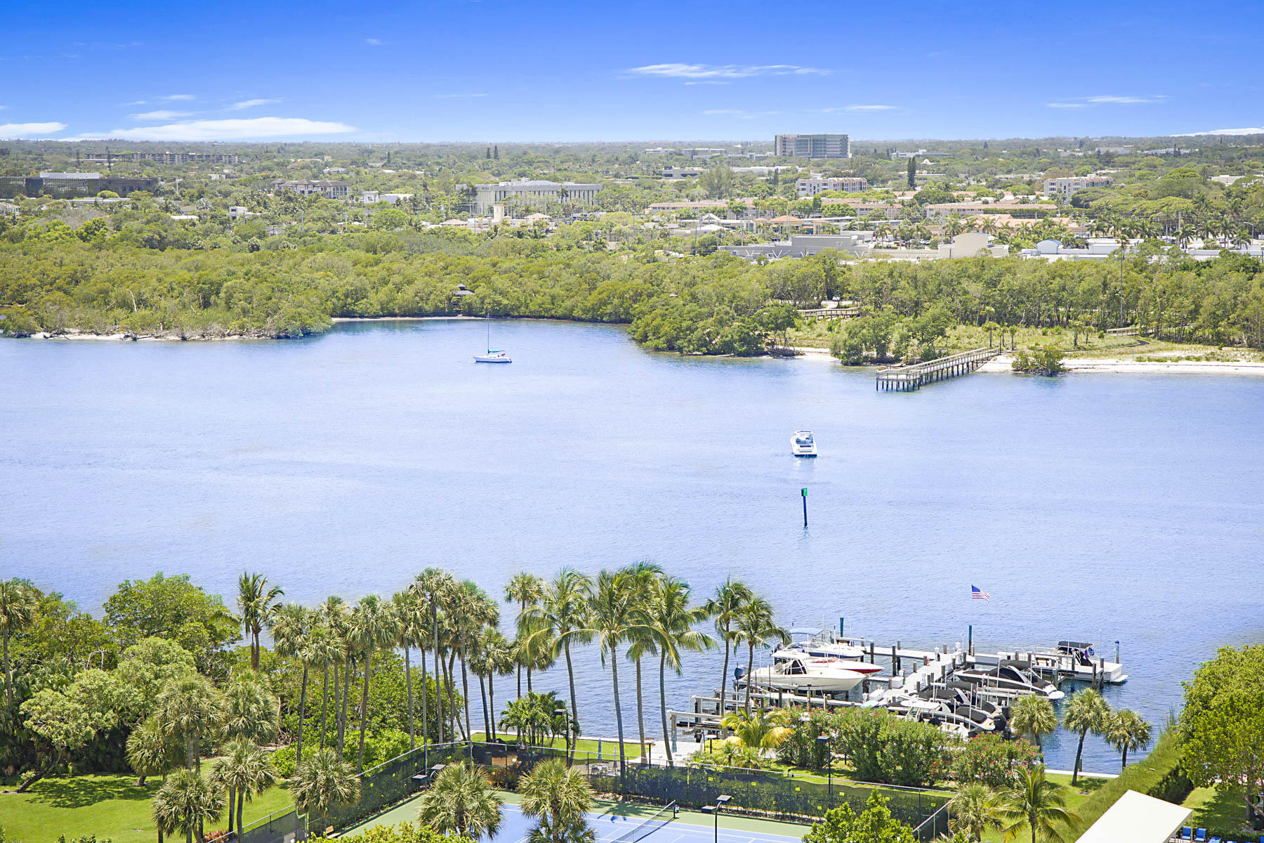 2121 N Ocean Boulevard 1705e