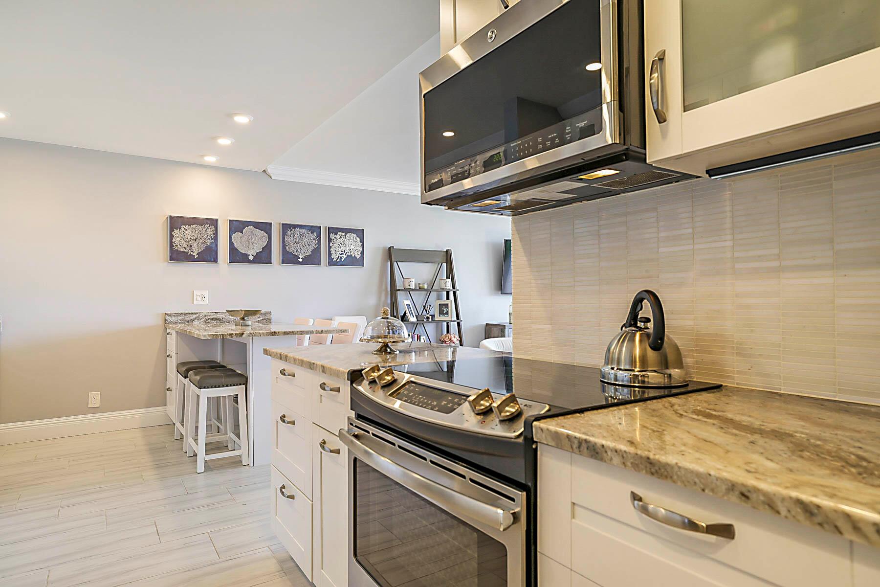 BOCA TOWERS CONDO PORTION - Residential