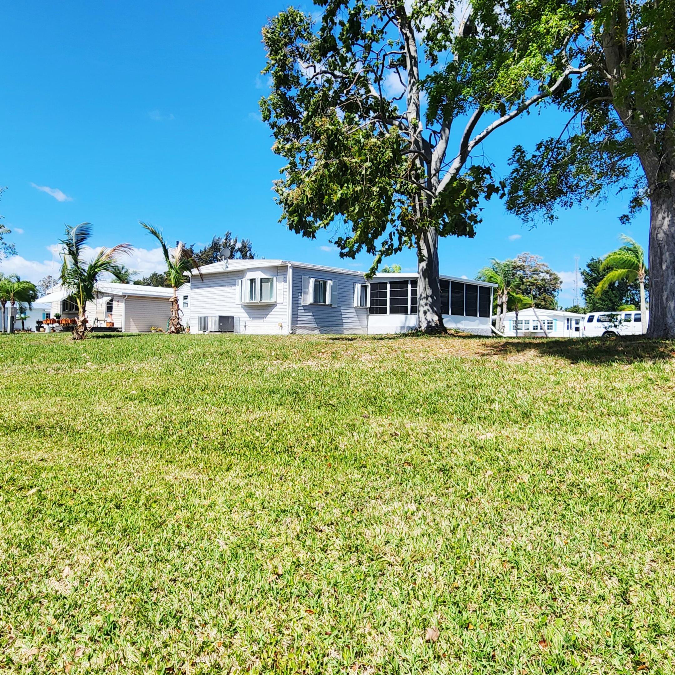 Spanish Lakes Golf Village - Residential