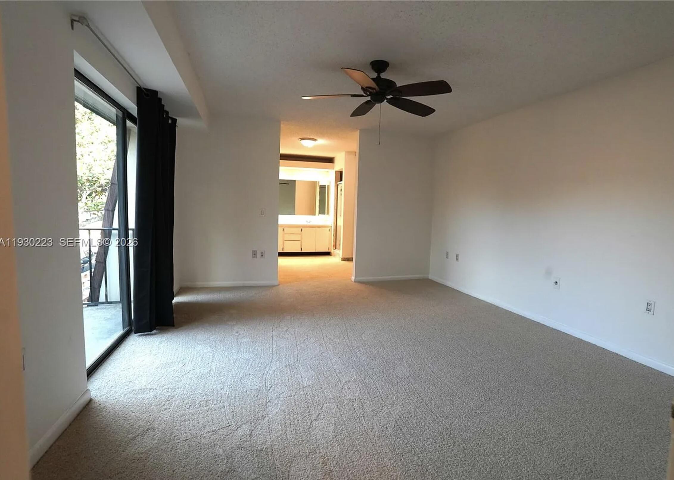 GARDEN LAKES AND GARDEN SQUARE SHOPS - Residential